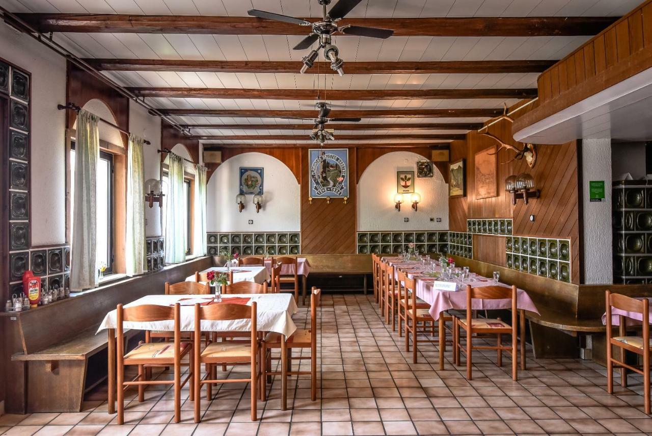 Planinski Dom Na Kalu Bed and Breakfast Dol pri Hrastniku Eksteriør billede